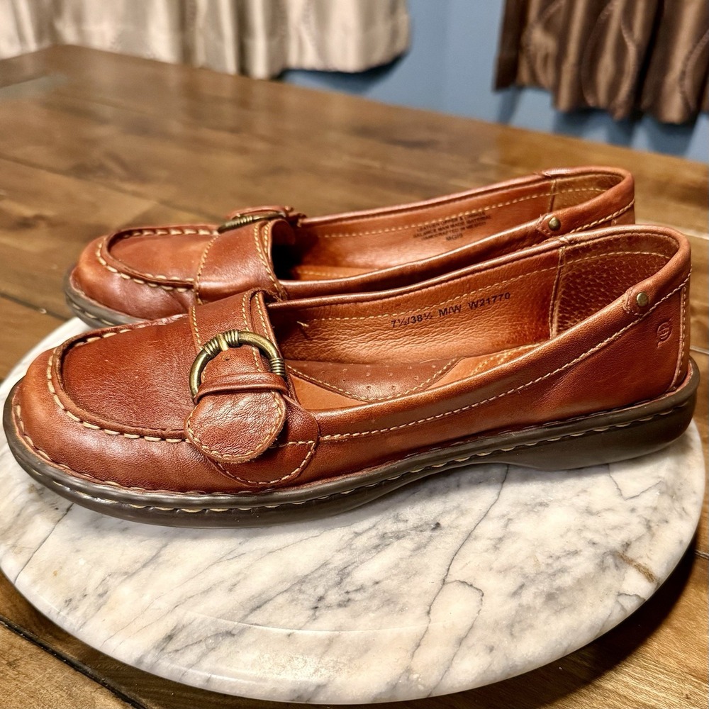 Born Mindy Brown Leather Slip On Loafers Women 7.5 EU 38.5 Shoes Brass Buckle